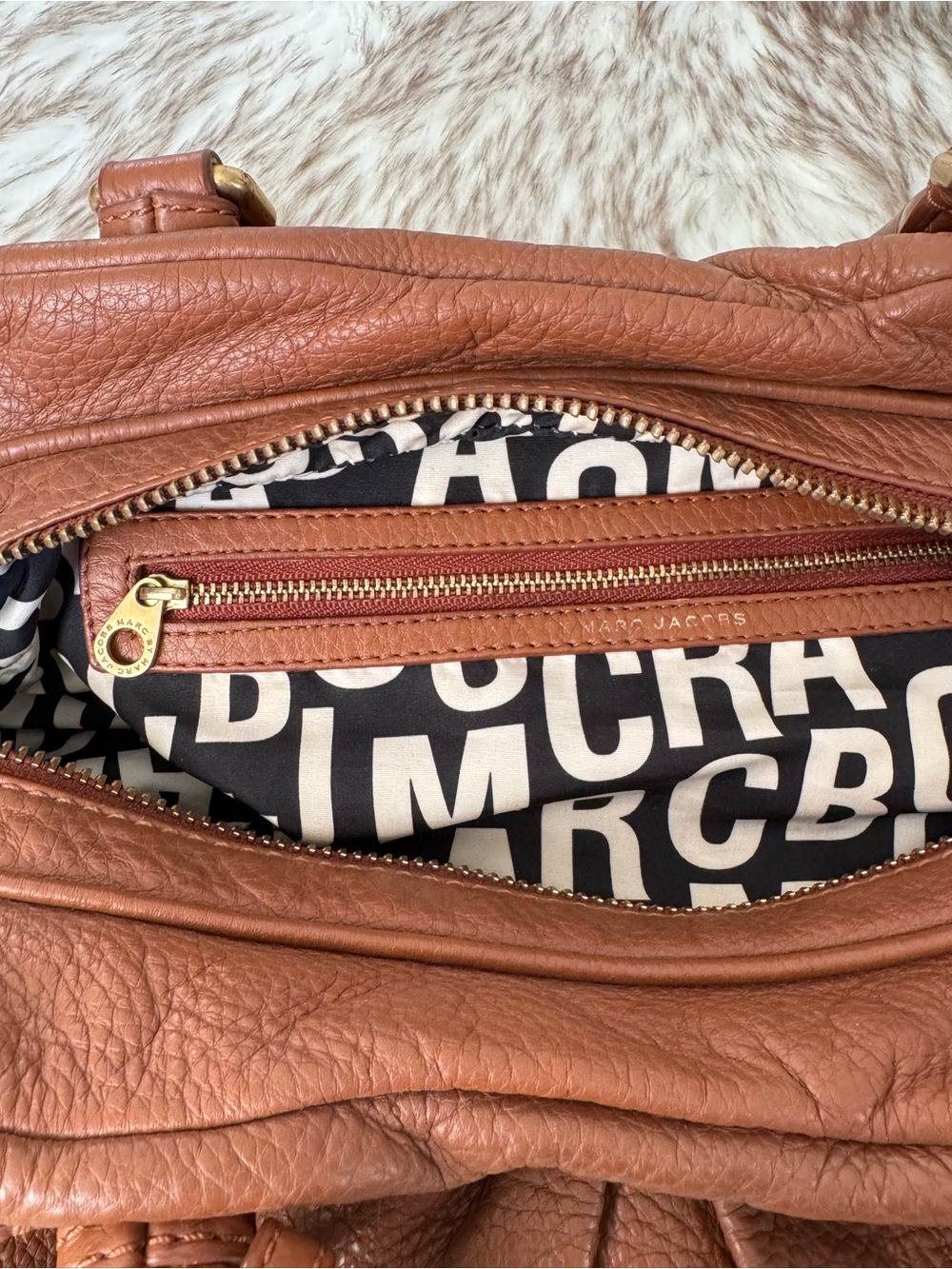 Marc Jacobs Cognac Leather Satchel with Gold Hardware - Picture 9 of 12